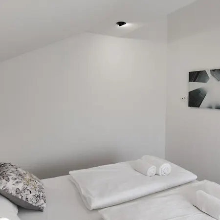 Apartman Dora Primosten